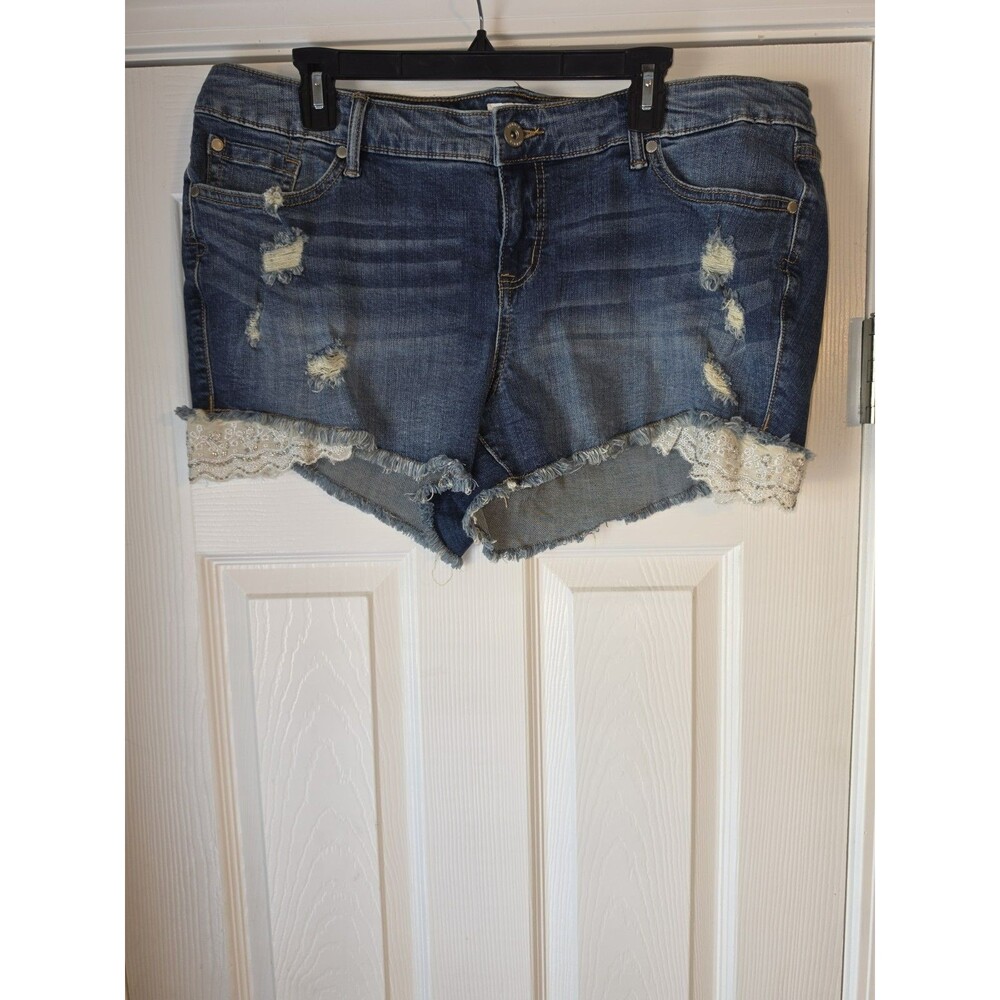 Torrid Blue Jean Distressed Shorts with cream beige lace bling 16